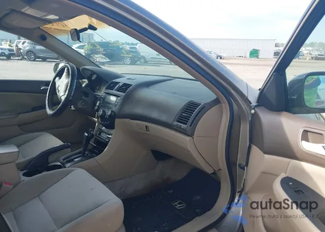 2005 Honda Accord 2.4 Lx из США, поврежденный, VIN 1HGCM56405A164781